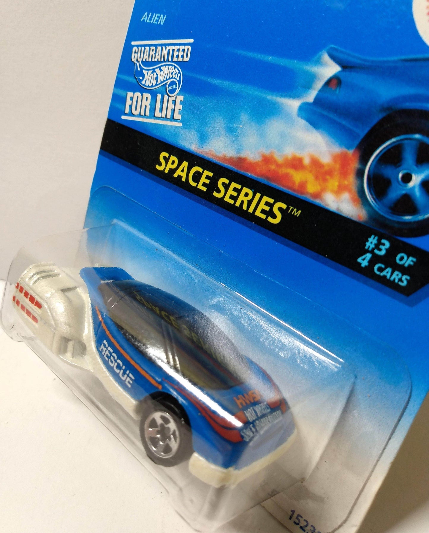 Hot Wheels Space Series Collector #390 Alien Concept Car 1995 - TulipStuff