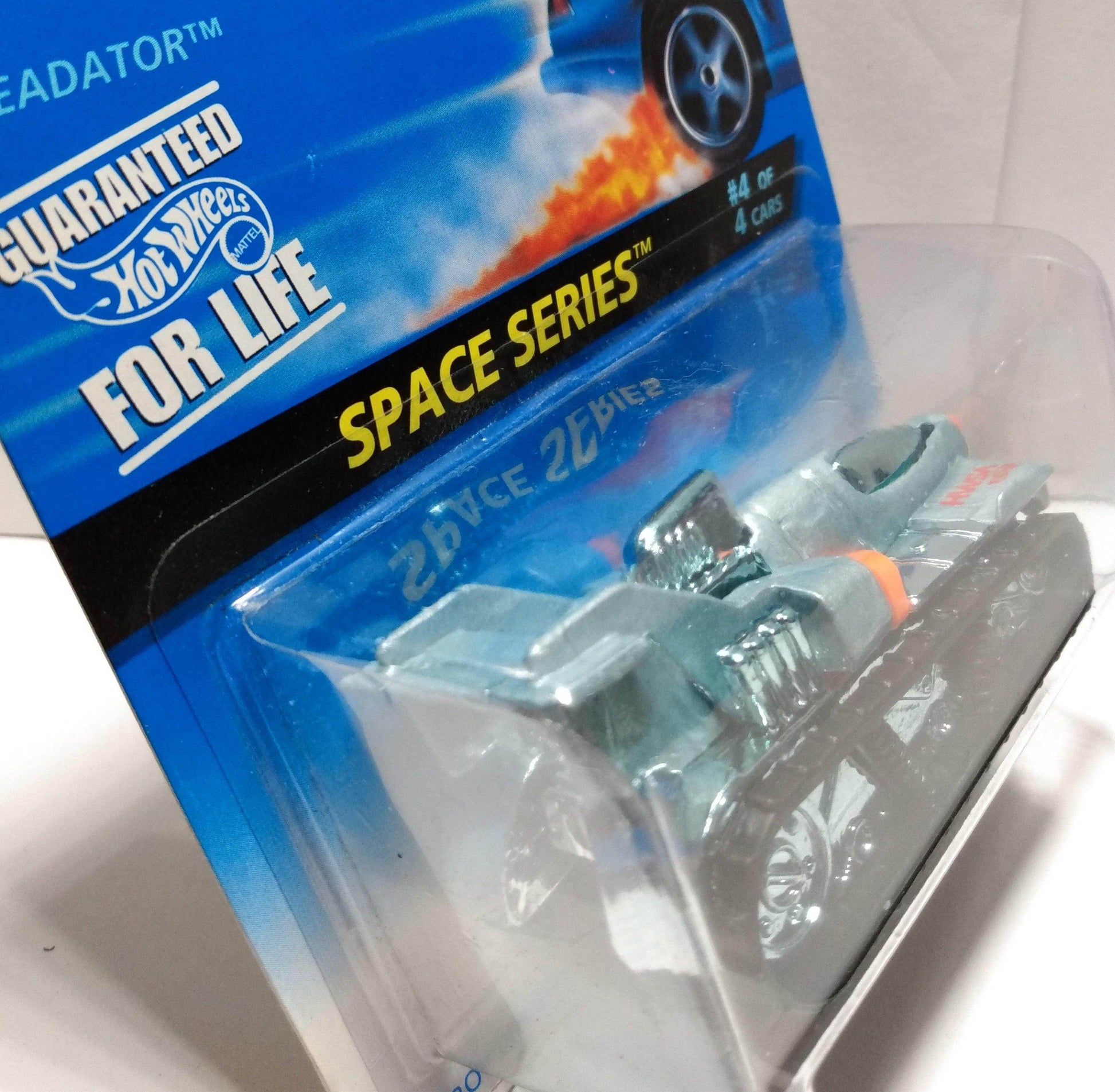 Hot Wheels Space Series Treadator Collector #391 1996 - TulipStuff