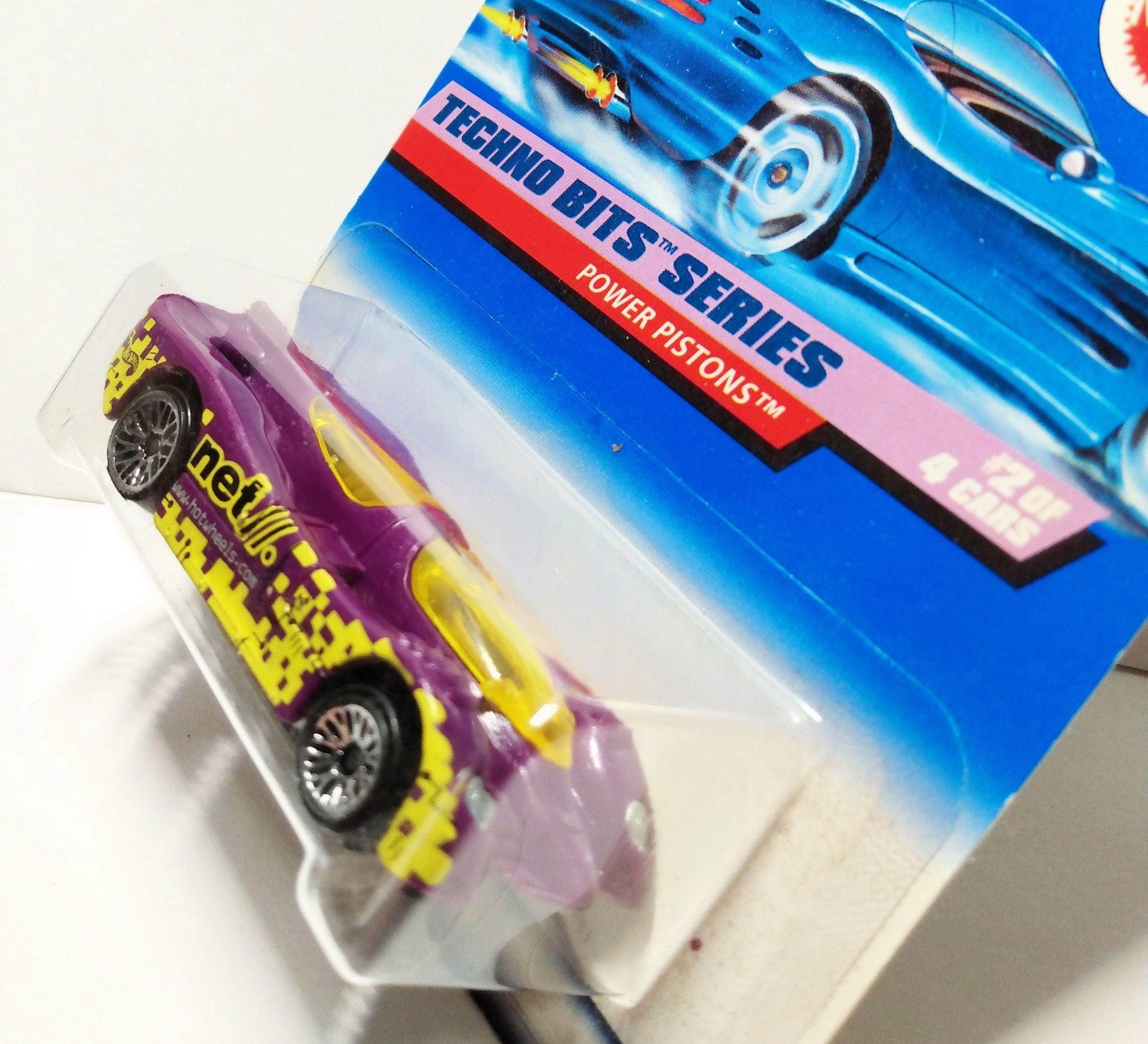 Hot Wheels Collector #690 Techno Bits Series Power Pistons 1998 - TulipStuff