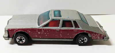 Hot Wheels 1698 Cadillac Seville Hong Kong 1980 - TulipStuff