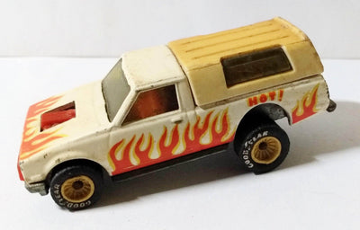 Hot Wheels 9540 Real Riders Dodge D-50 Pickup Truck 1985 White - TulipStuff