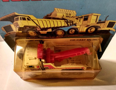 Hot Wheels 3916 Rig Wrecker Tow Truck Workhorses 1983 - TulipStuff