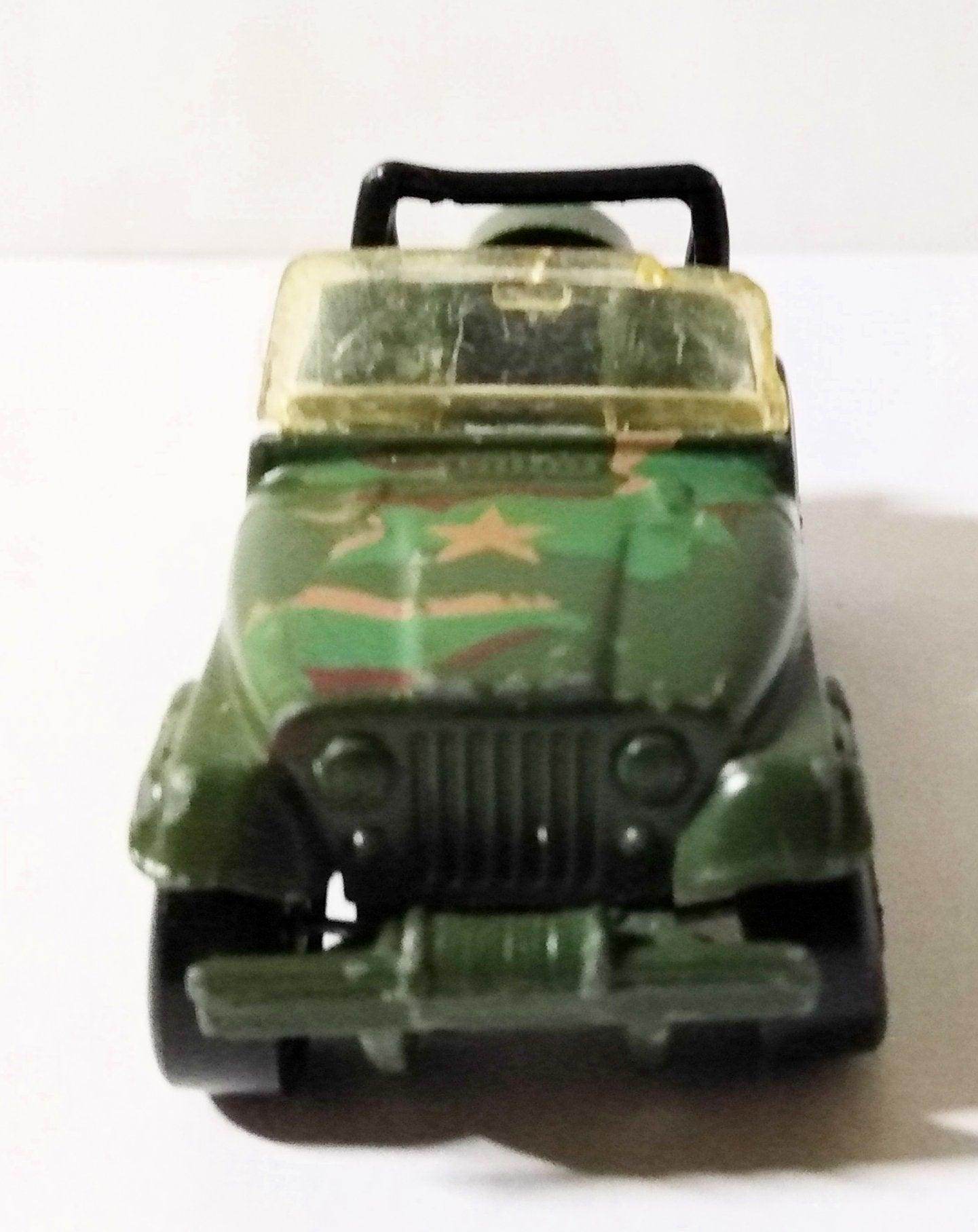 Hot Wheels 9375 Roll Patrol Jeep CJ-7 Army 1985 - TulipStuff