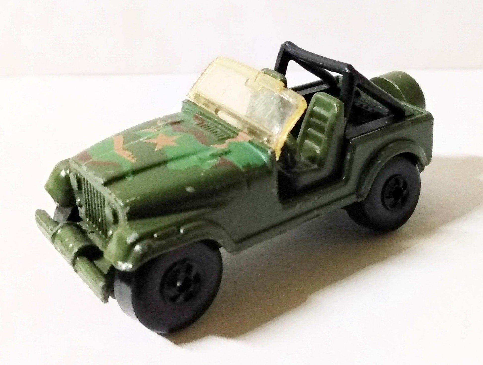 Hot Wheels 9375 Roll Patrol Jeep CJ-7 Army 1985 - TulipStuff