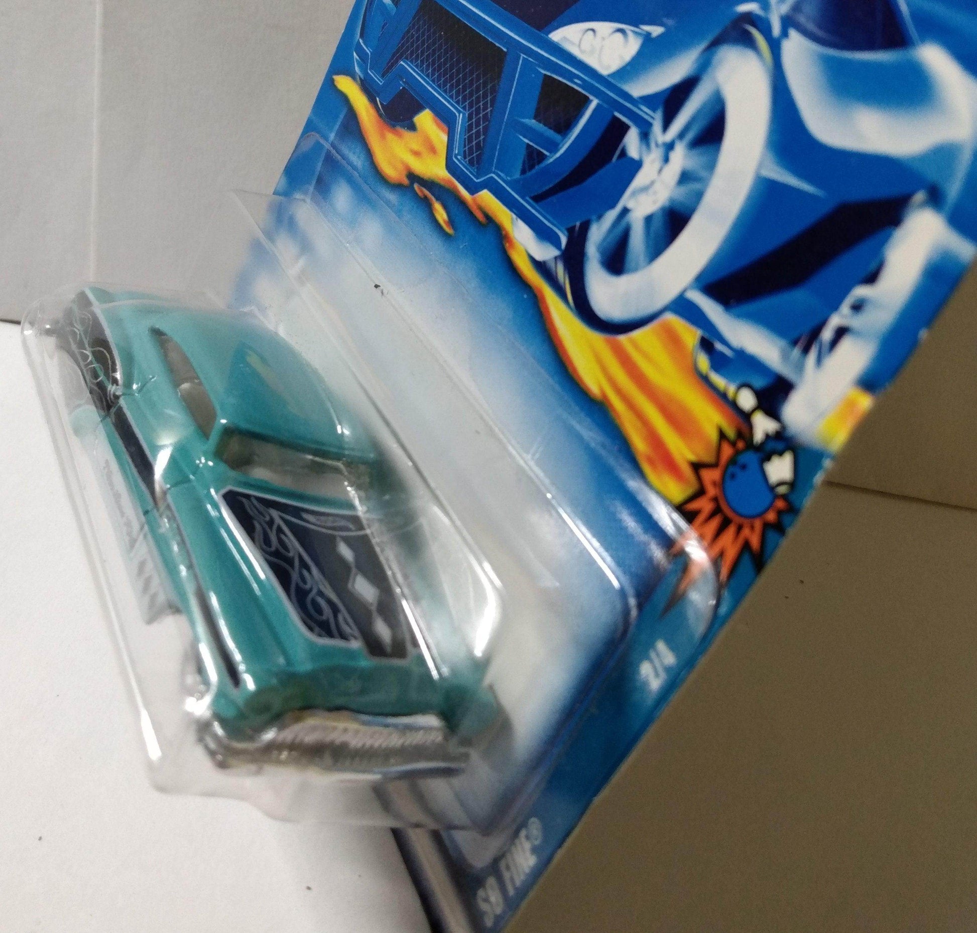 Hot Wheels Spares 'N Strikes So Fine '51 Buick Car Collector 2002 #060 - TulipStuff