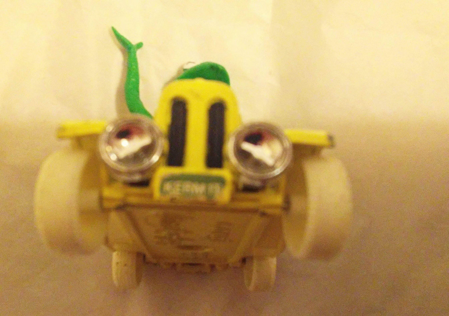Corgi Toys 2030-A1 Diecast Metal Muppets Kermit's Kar Made in Great Britain 1979 - TulipStuff