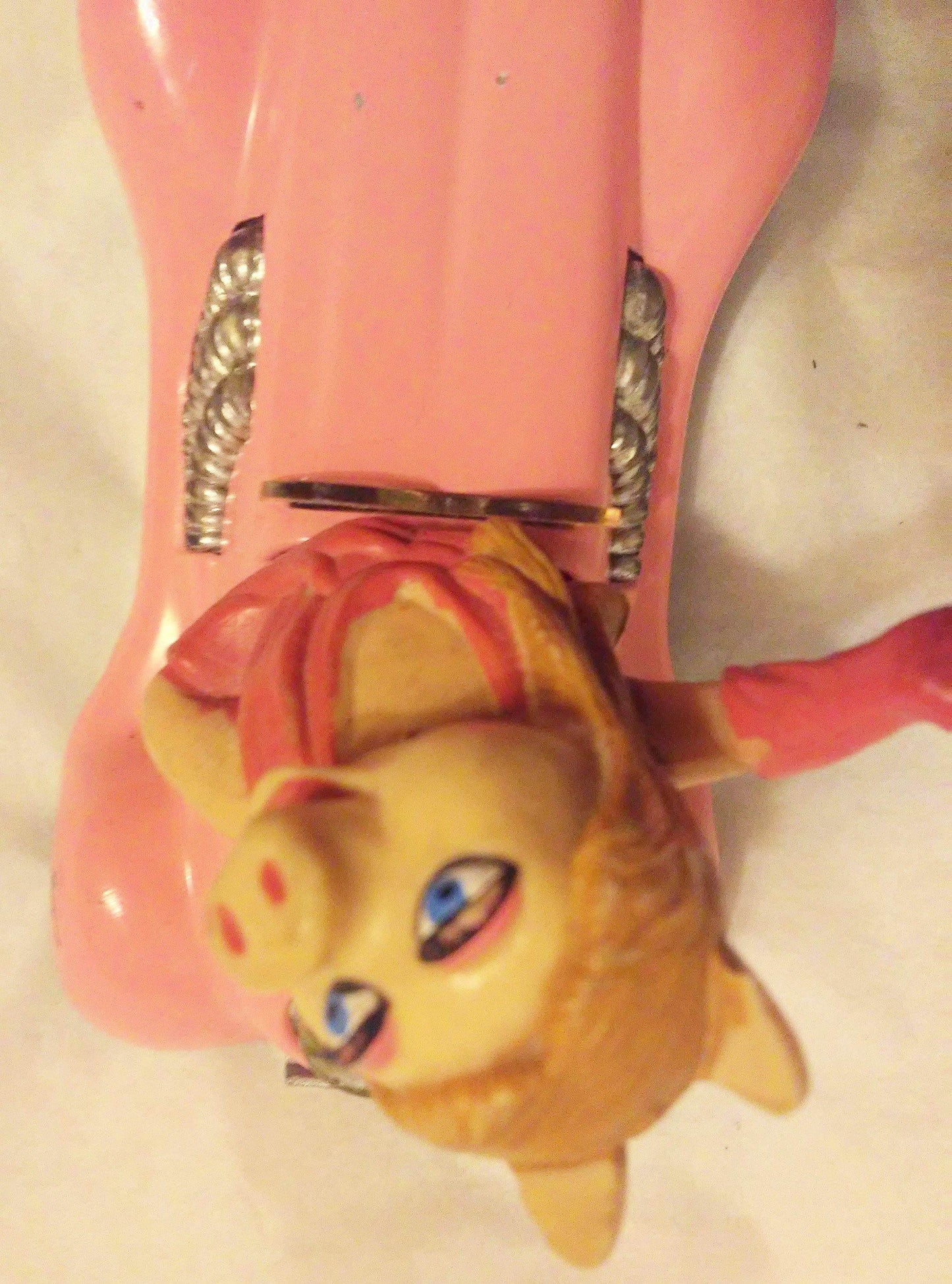 Corgi Toys 2032-A1 Diecast Metal Muppets Miss Piggy Sports Car 1979 Great Britain - TulipStuff