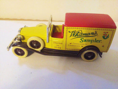 Lledo Days Gone DG22 Whitman's Sampler 1933 Packard Town Van Diecast Metal Made in England 1987 - TulipStuff