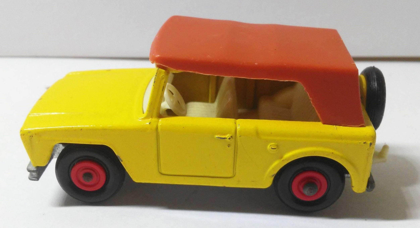 Lesney Matchbox no. 18 Field Car Made in England 1969 - TulipStuff
