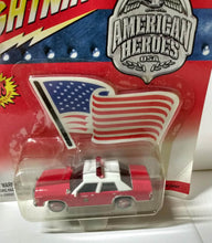 Load image into Gallery viewer, Johnny Lightning American Heroes 1990 Ford Crown Victoria Fire Chief Car - TulipStuff