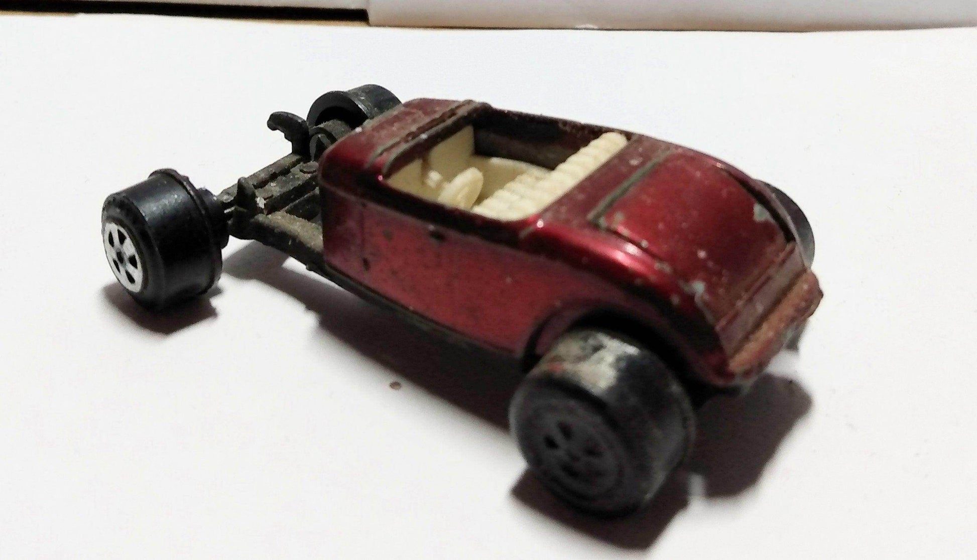 Johnny Lightning Topper Custom '32 Ford Roadster Hot Rod USA 1969 Red - TulipStuff