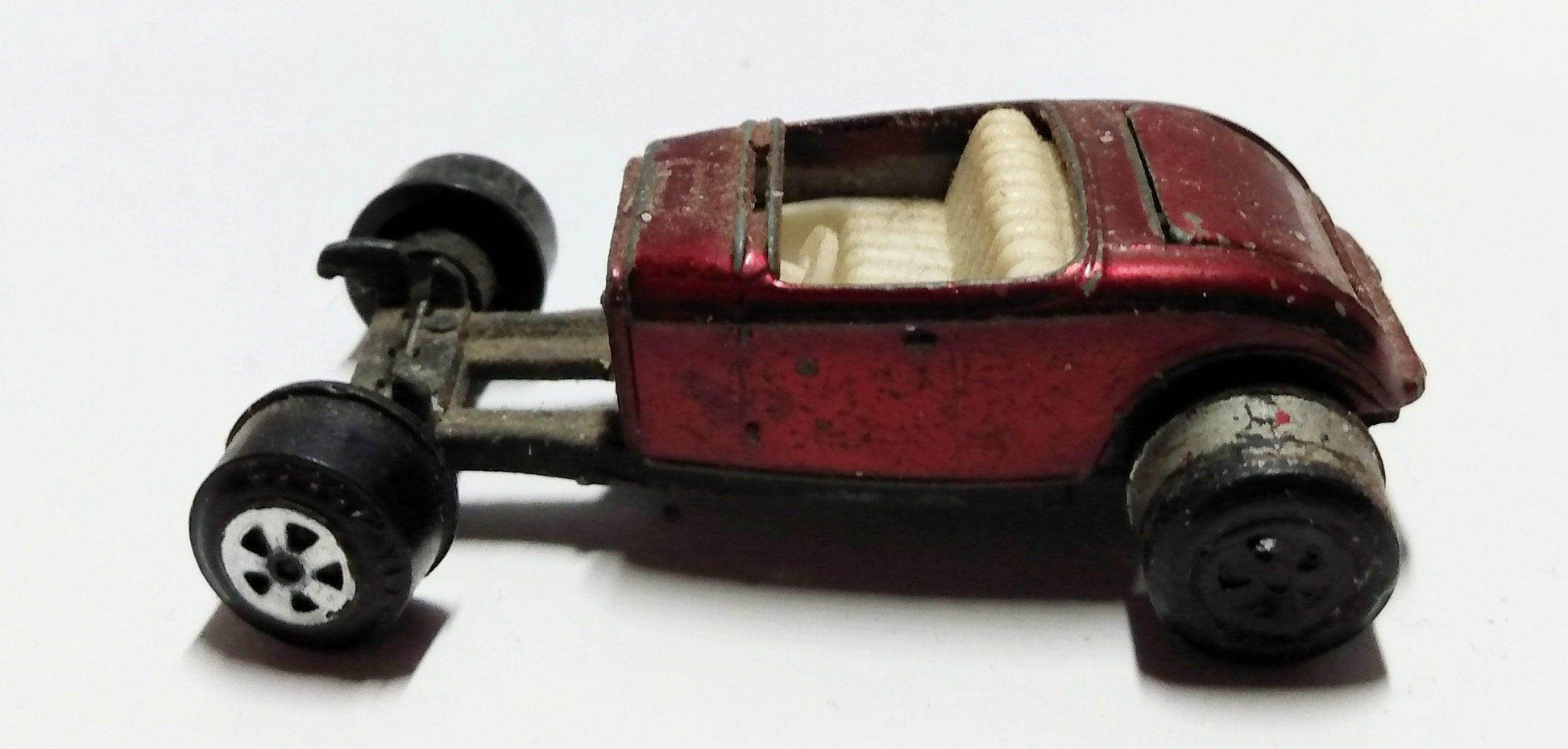 Johnny Lightning Topper Custom '32 Ford Roadster Hot Rod USA 1969 Red - TulipStuff