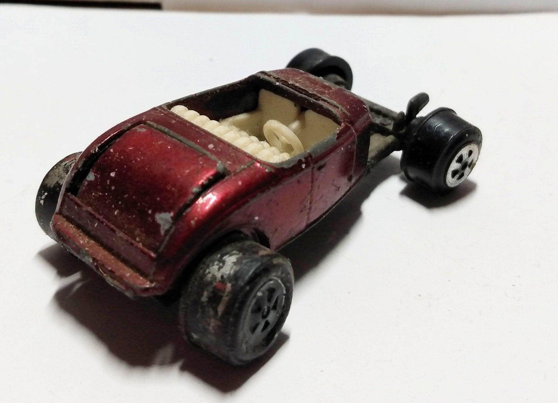 Johnny Lightning Topper Custom '32 Ford Roadster Hot Rod USA 1969 Red - TulipStuff