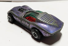 Load image into Gallery viewer, Johnny Lightning Topper Custom Mako Shark USA 1969 Purple - TulipStuff