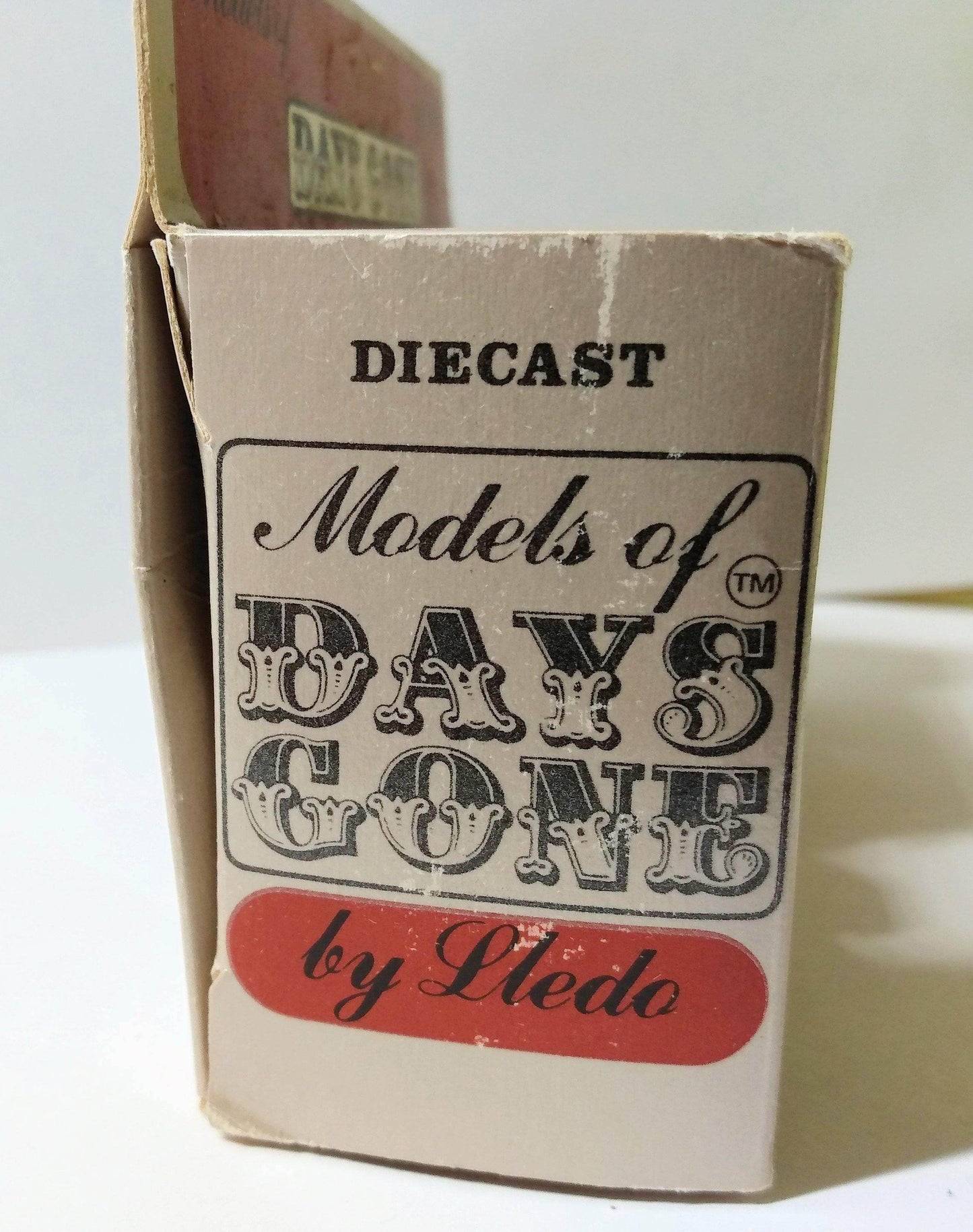 Lledo Models of Days Gone DG6 Ovaltine 1920 Ford Model T Van 1983 - TulipStuff