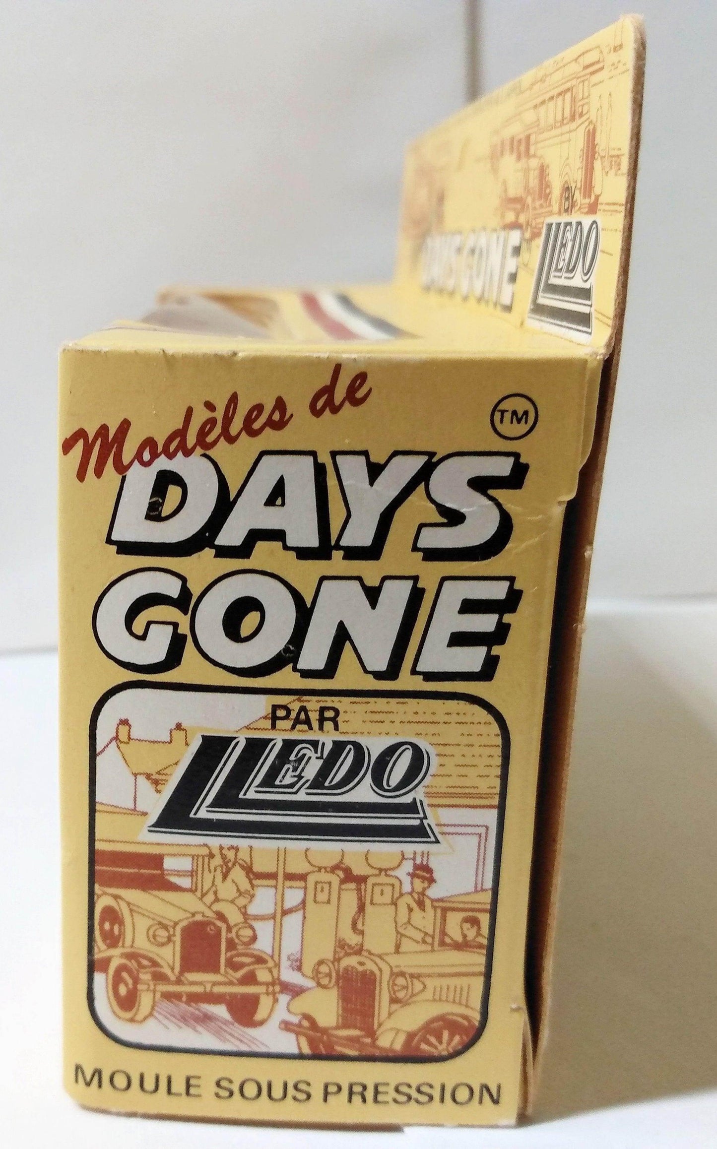 Lledo Days Gone DG9 1934 Ford Model A Fifteen Millionth Ford 1985 - TulipStuff