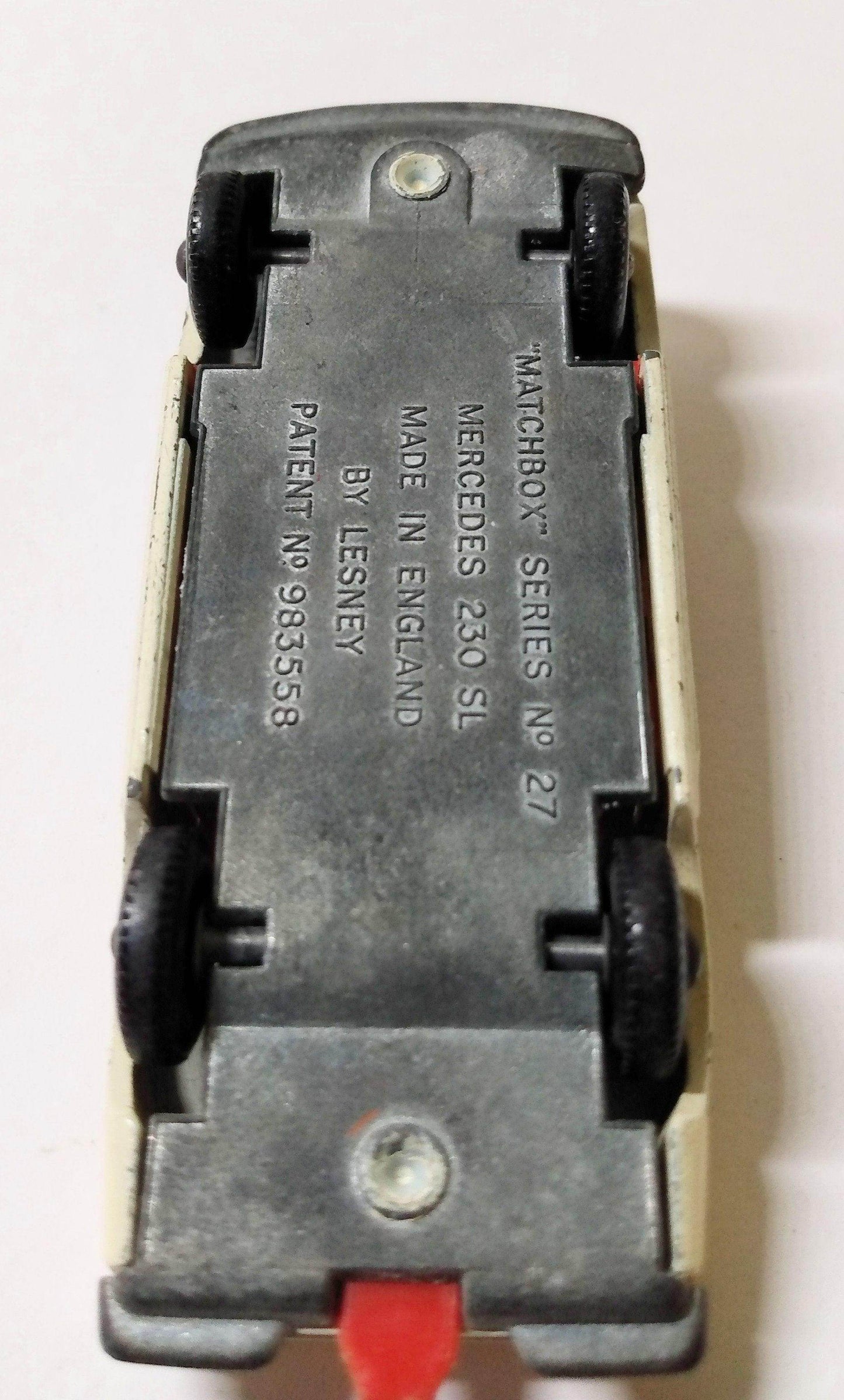 Lesney Matchbox 27 Mercedes-Benz 230SL 1966 England - TulipStuff