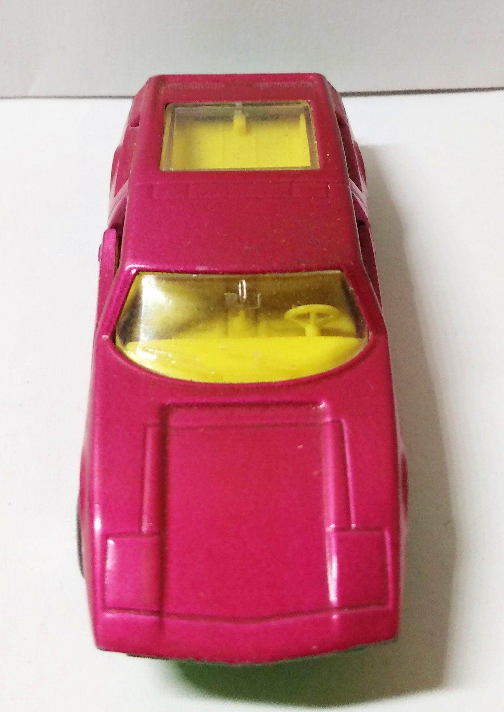 Lesney Matchbox No 32 Maserati Bora Superfast 1972 - TulipStuff