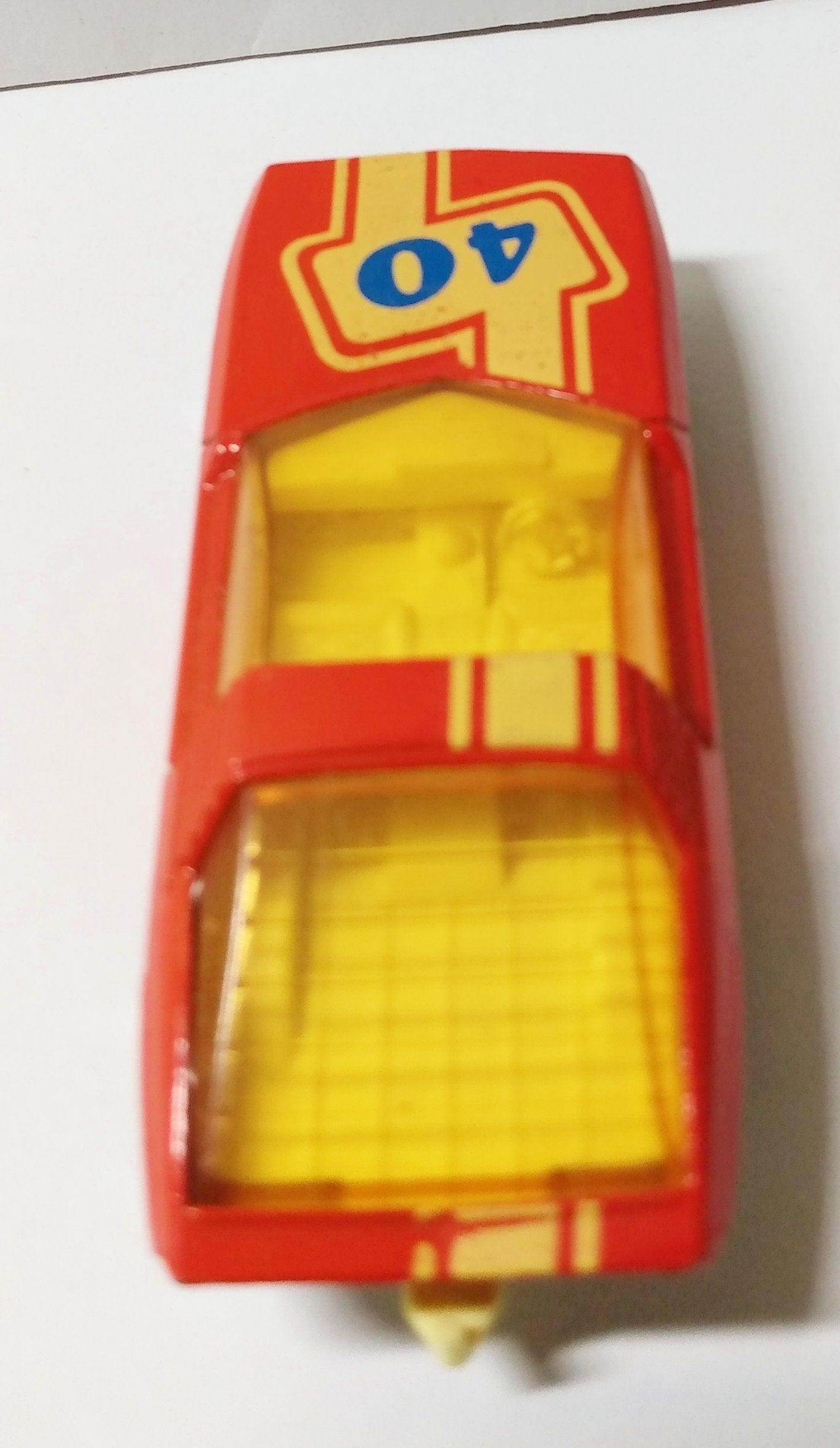 Lesney Matchbox No 40 Vauxhall Guildsman Superfast 1975 - TulipStuff