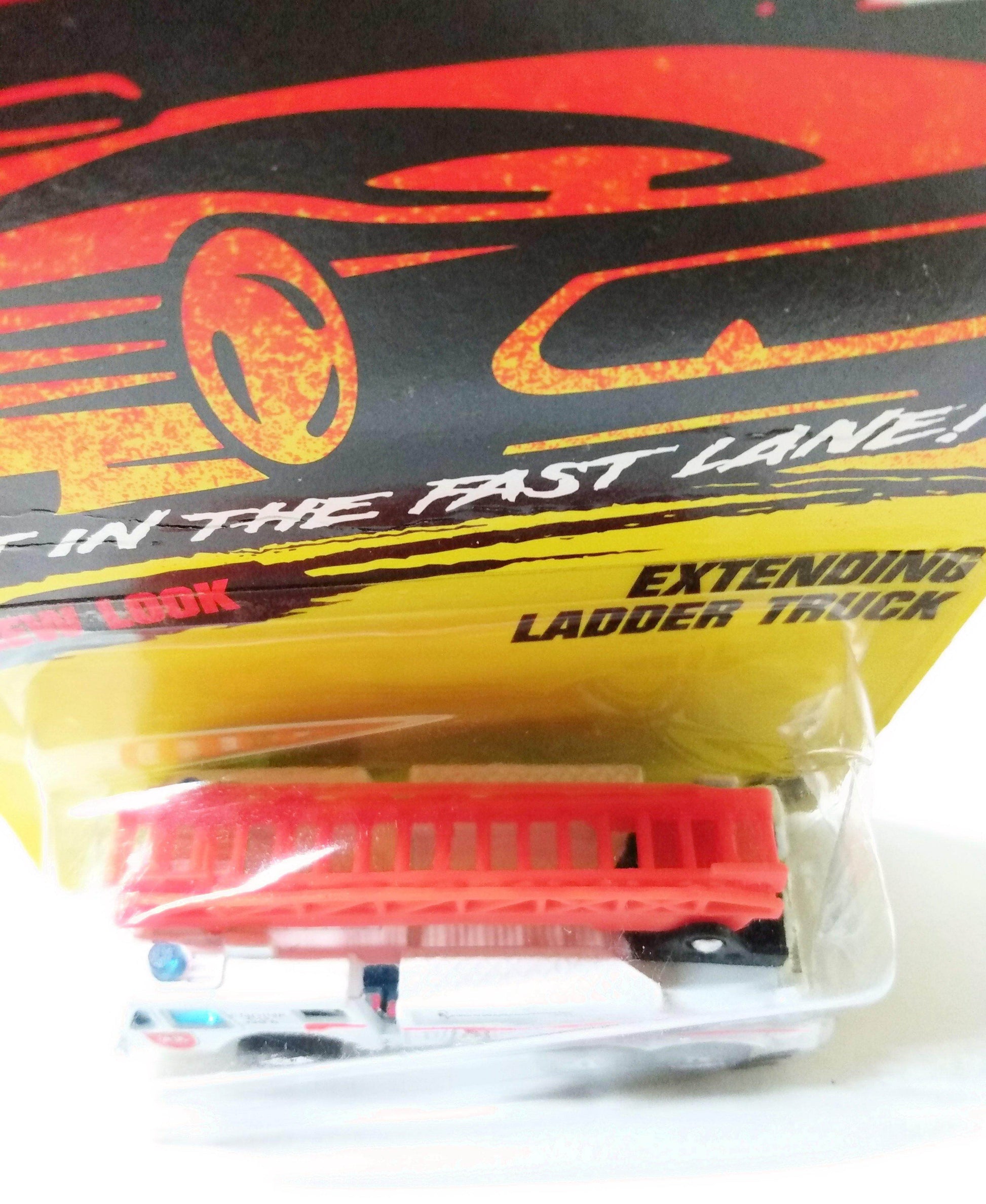 Matchbox 18 Extending Ladder Fire Truck Diecast Metal Toy 1996 - TulipStuff