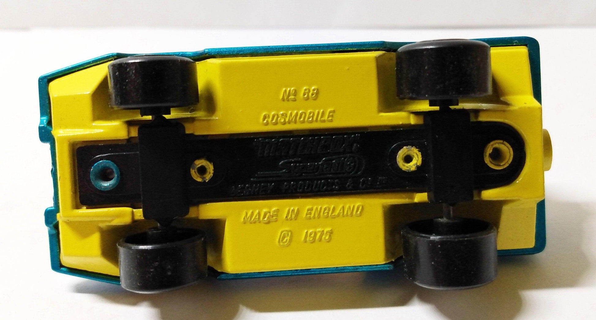 Lesney Matchbox 68 Cosmobile Blue 1975 Superfast England - TulipStuff
