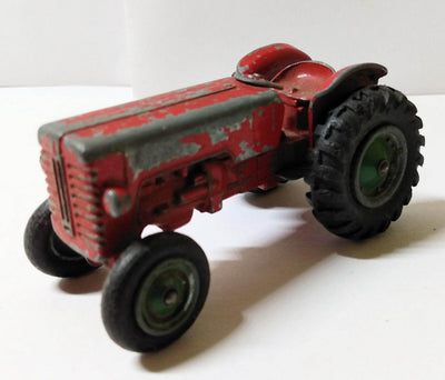 Lesney Matchbox King Size K4 McCormick International Tractor 1960 - TulipStuff