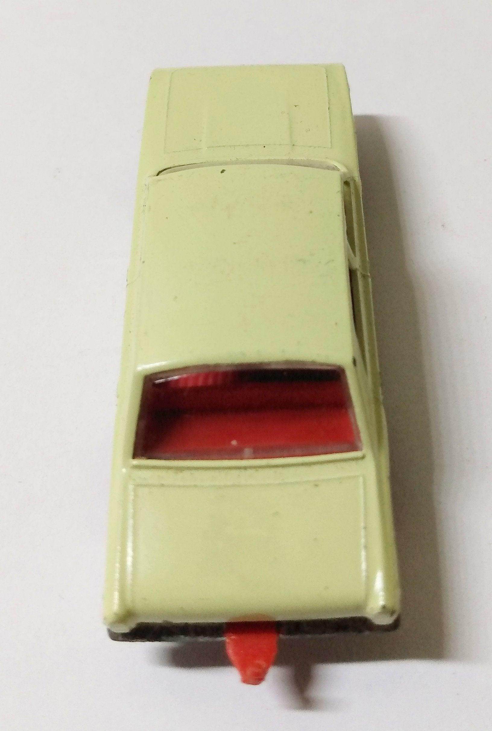 Lesney Matchbox No 45 Ford Corsair 1500 England 1965 - TulipStuff