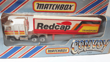 Load image into Gallery viewer, Lesney Matchbox Convoy CY8 Kenworth C.O.E. Peterbilt Box Truck Redcap - TulipStuff