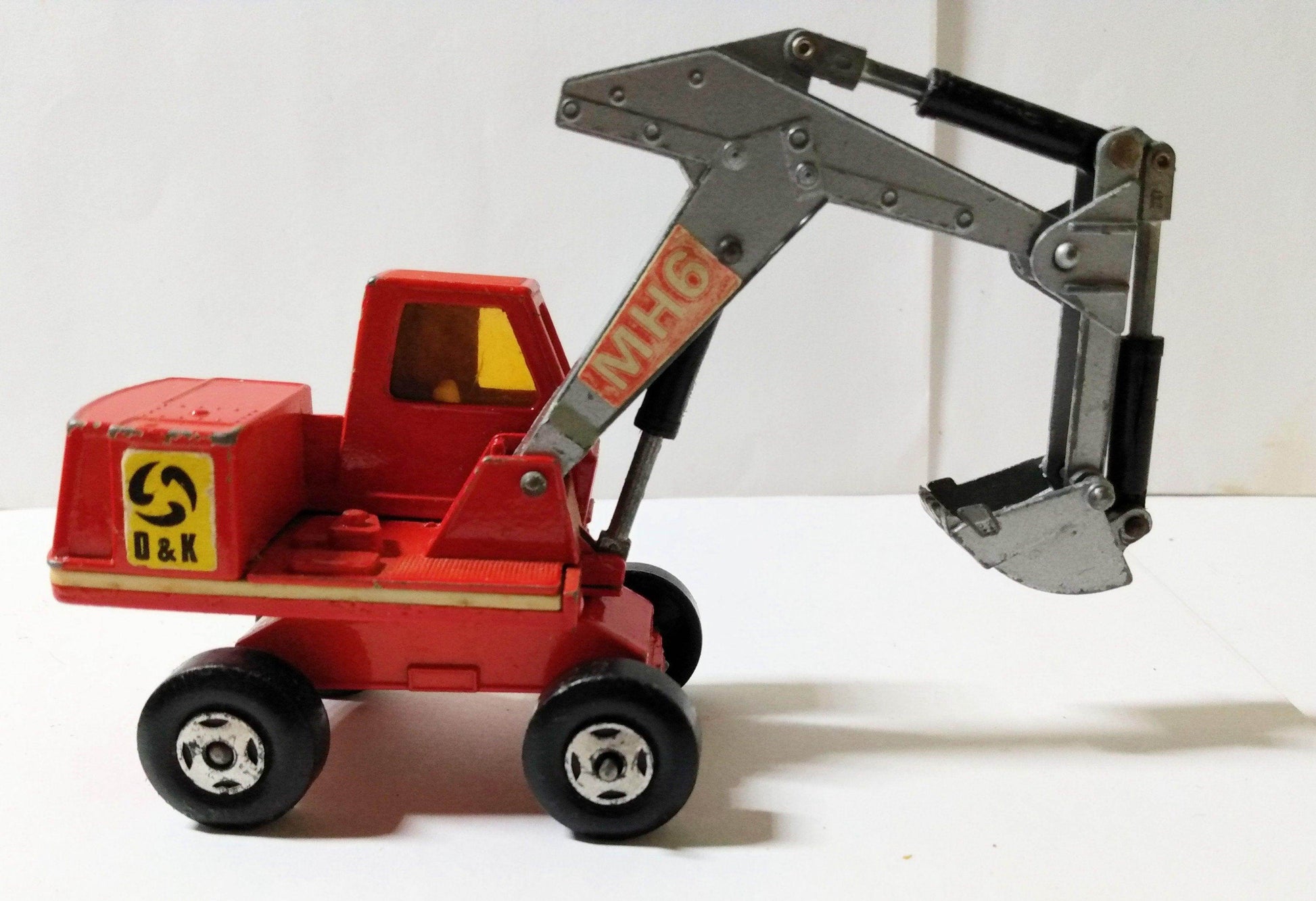 Lesney Matchbox King Size K1 O&K Hydraulic Excavator 1970 - TulipStuff