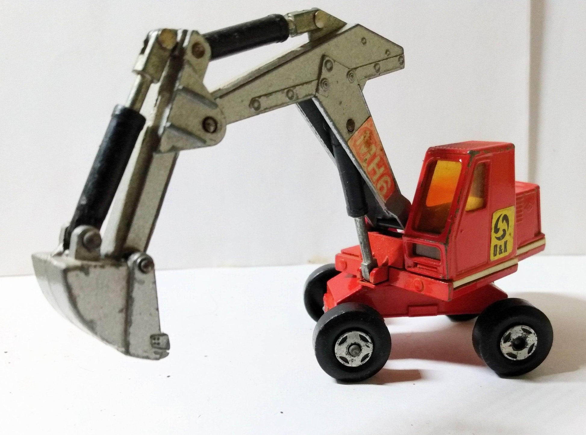 Lesney Matchbox King Size K1 O&K Hydraulic Excavator 1970 - TulipStuff