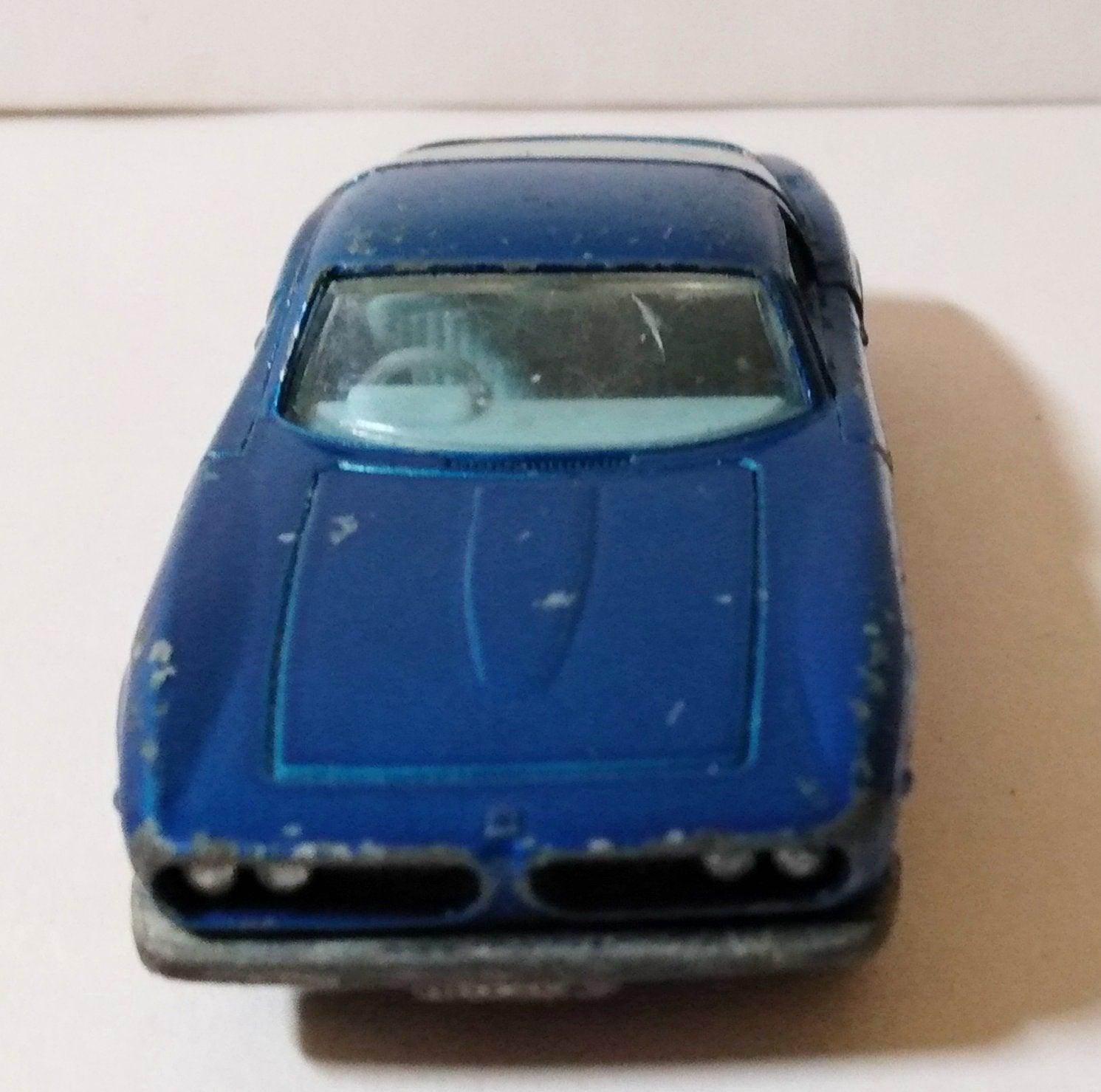 Lesney Matchbox no. 14 Iso Grifo Italian Sports Car 1968 - TulipStuff