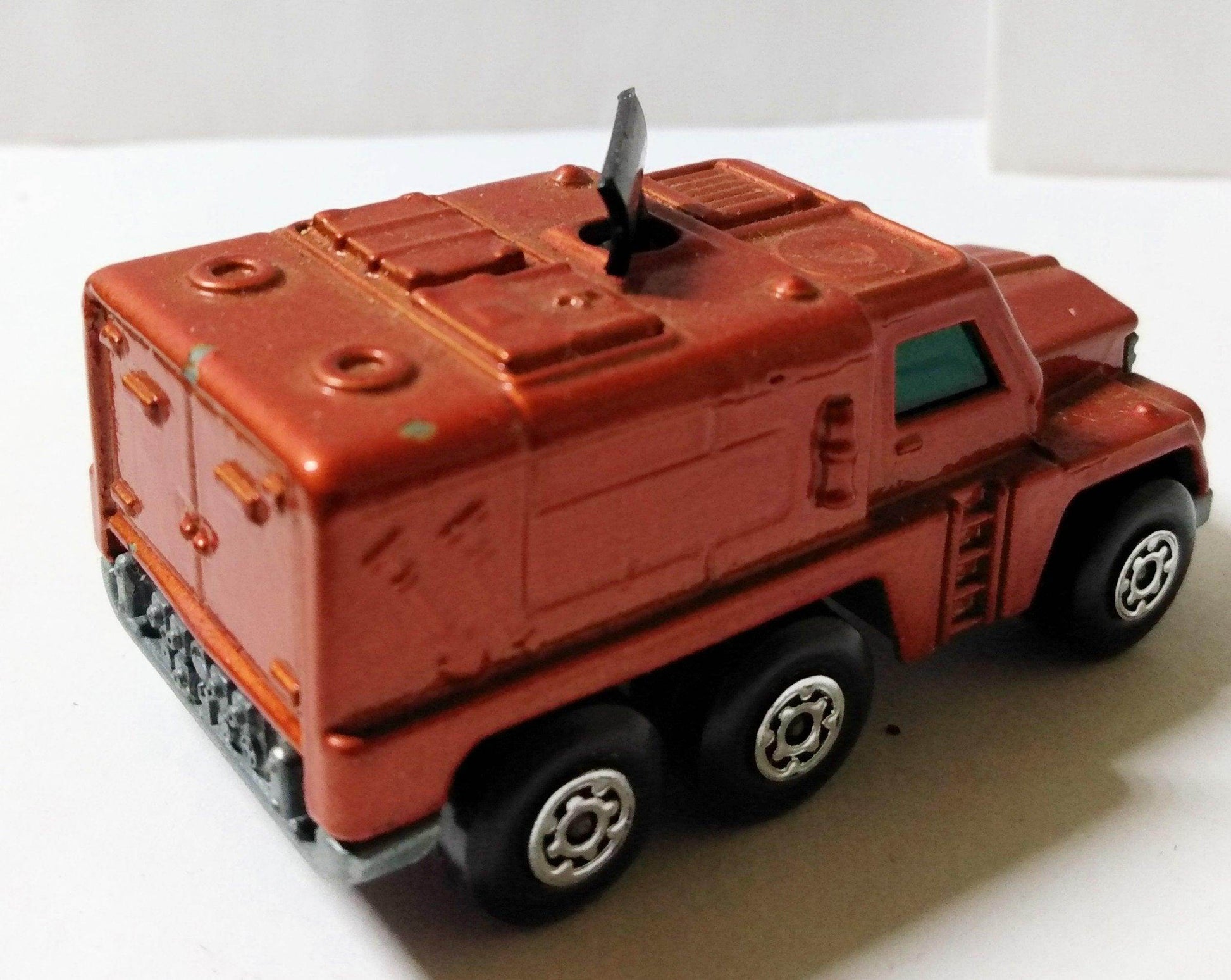 Lesney Matchbox No. 16 Badger Exploration Truck Rola-matics 1974 - TulipStuff