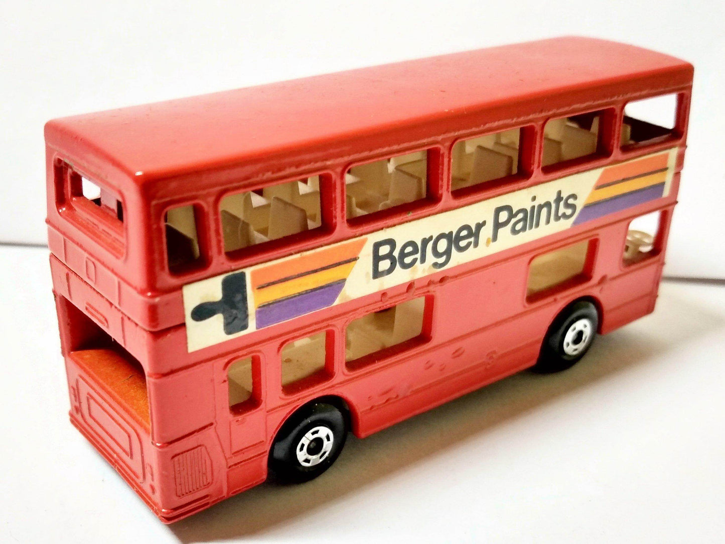 Matchbox 17 The Londoner London Bus Berger Paints Superfast 1973 - TulipStuff