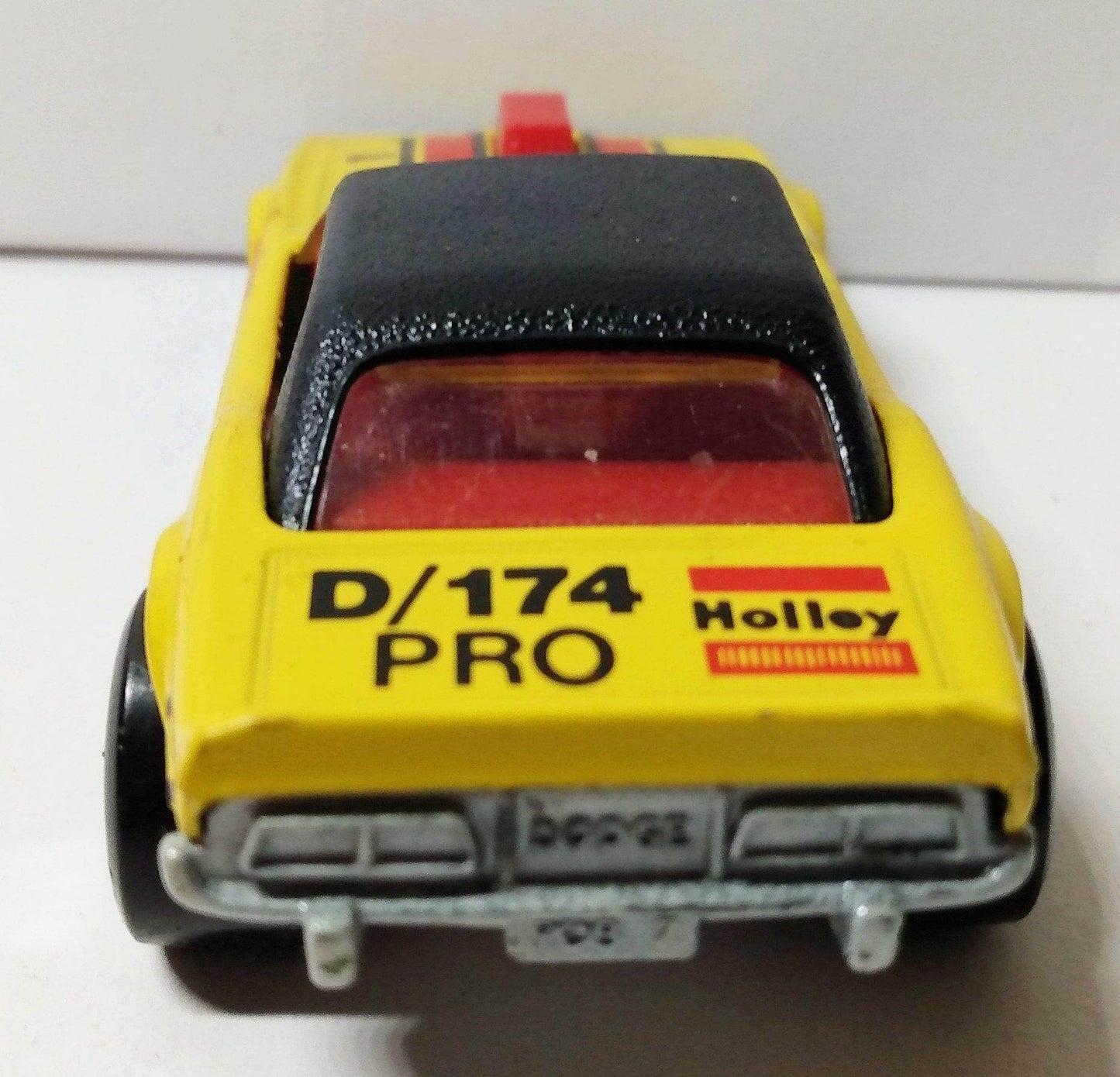 Matchbox 1 Dodge Challenger Hot Rod Toyman Superfast 1983 - TulipStuff