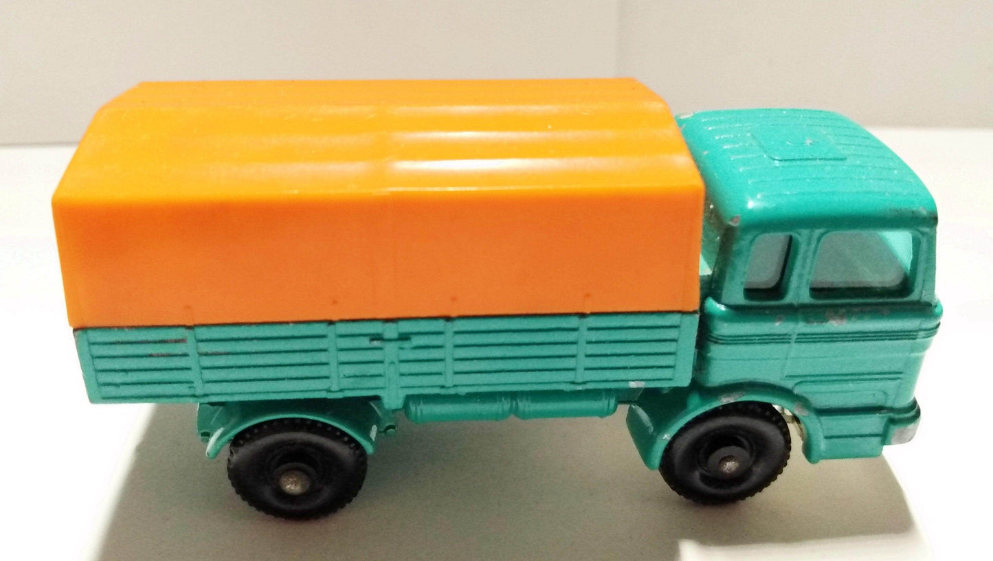 Lesney Matchbox No 1 Mercedes Benz Lorry Truck 1968 England - TulipStuff