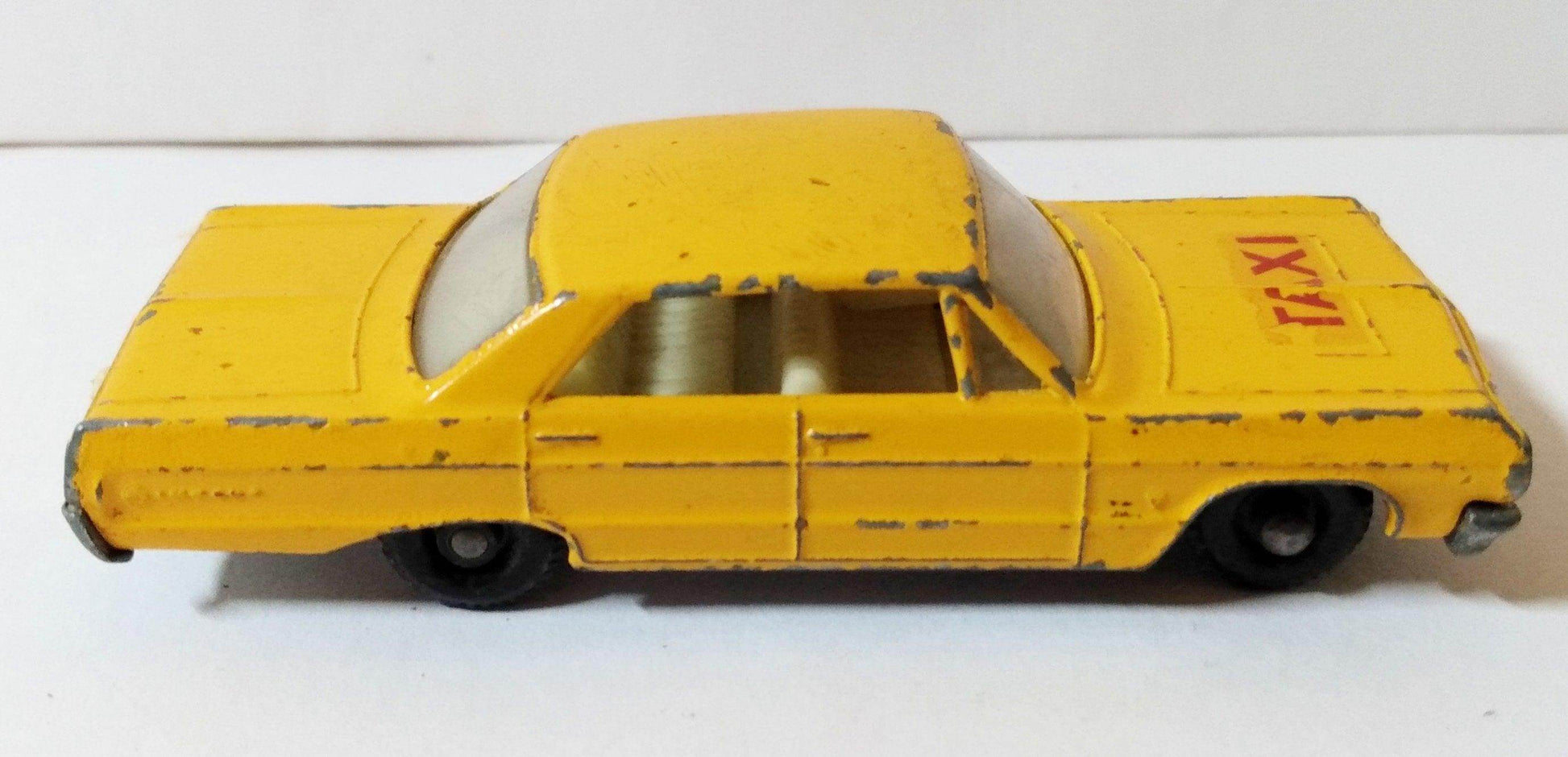 Lesney Matchbox no. 20 Chevrolet Impala Taxi 1965 - TulipStuff
