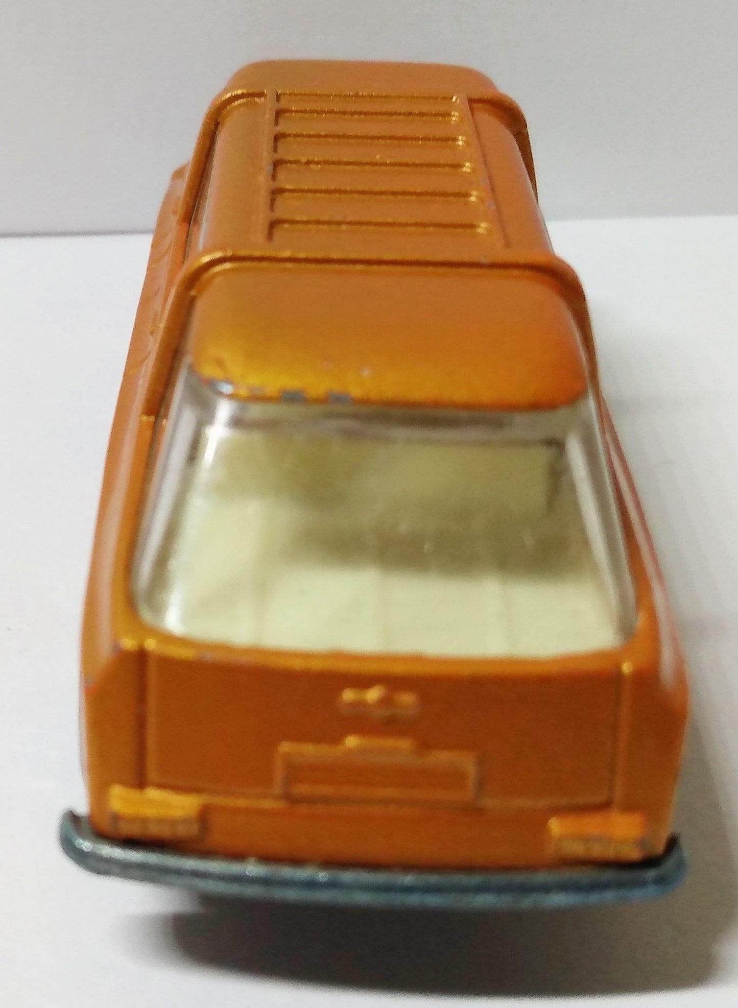 Matchbox 22 Freeman Inter-City Commuter Coach England 1971 Gold - TulipStuff