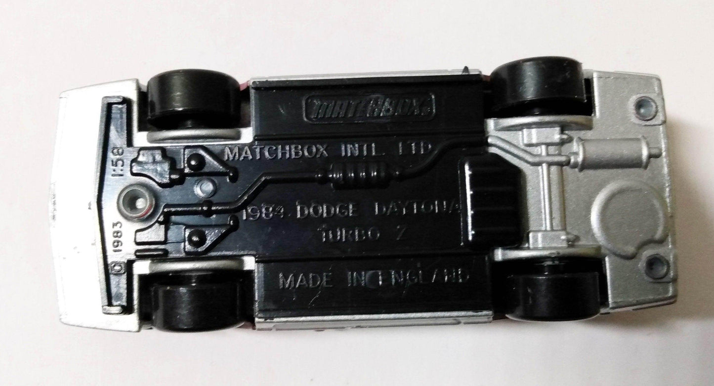 Matchbox no. 28 1984 Dodge Daytona Turbo Z England - TulipStuff