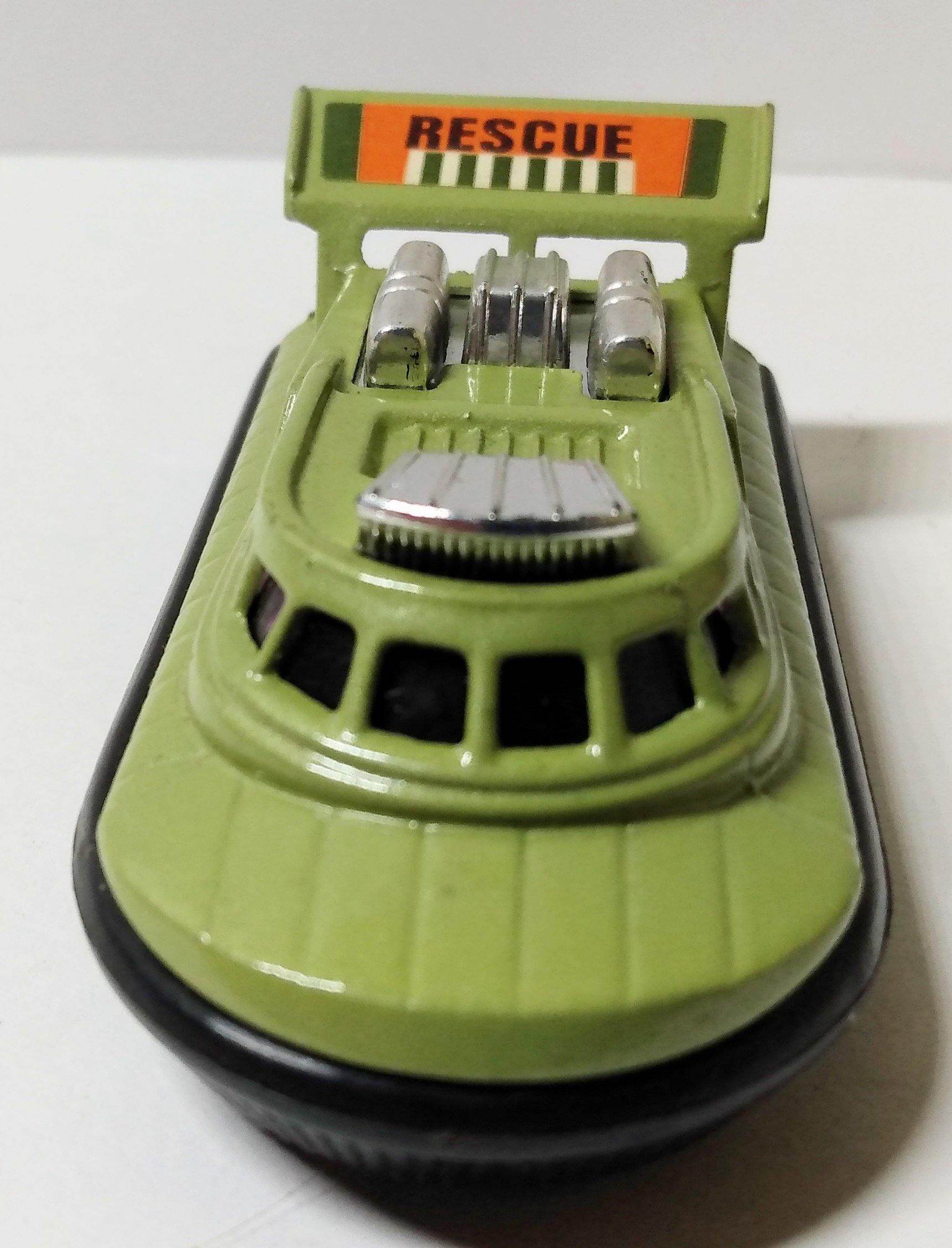 Lesney Matchbox No. 2 Rescue Hovercraft Black Base England 1978 - TulipStuff