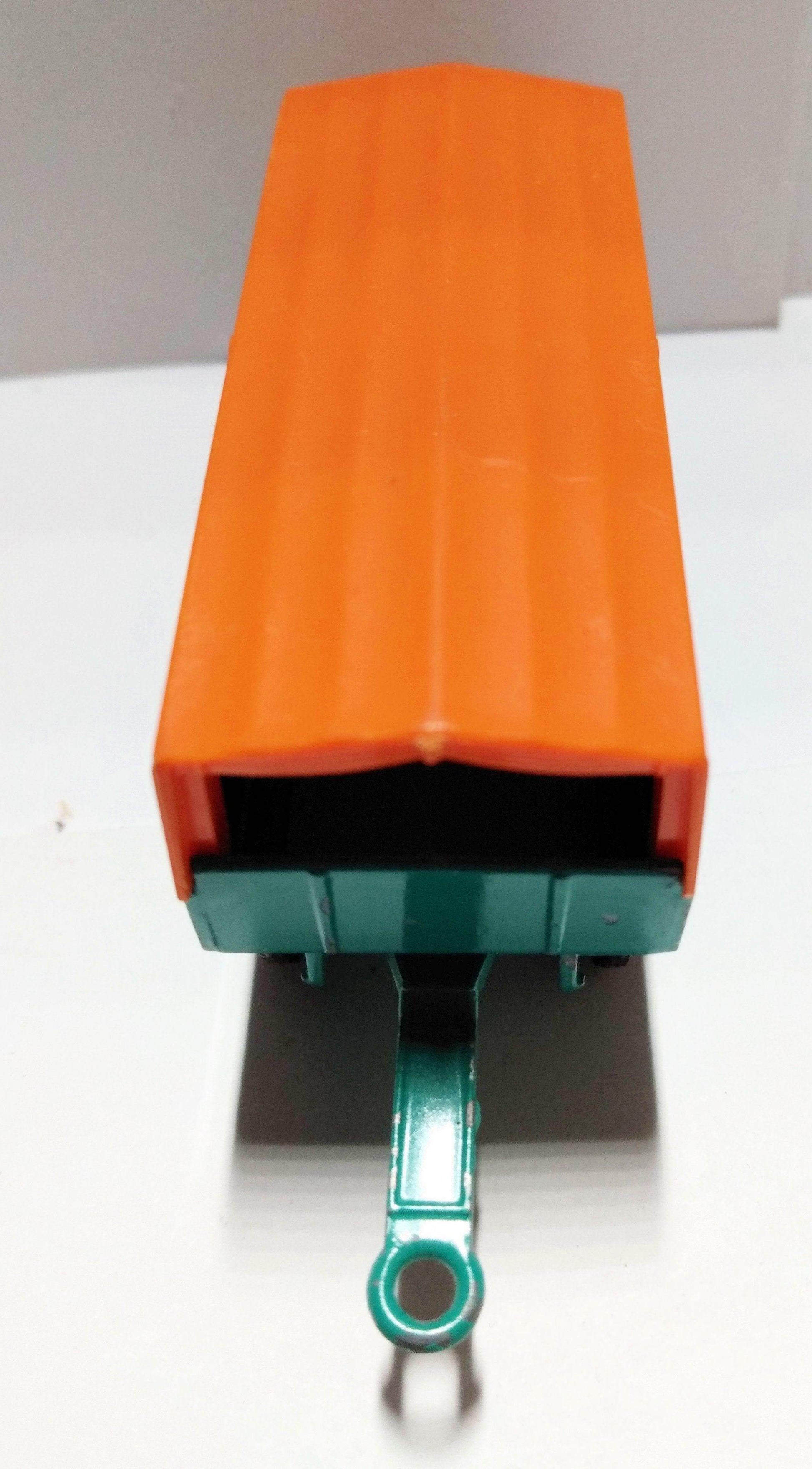 Lesney Matchbox No 2 Mercedes Benz Trailer 1968 England - TulipStuff