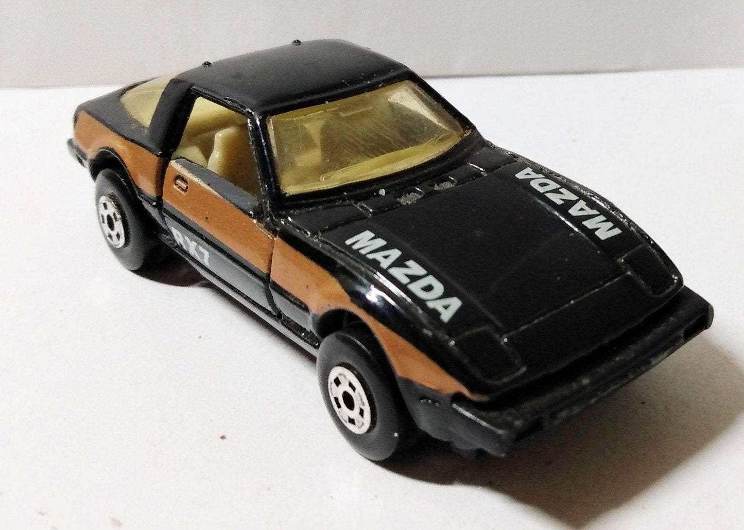 Lesney Matchbox No. 31 Mazda RX-7 Superfast Hong Kong 1979 - TulipStuff