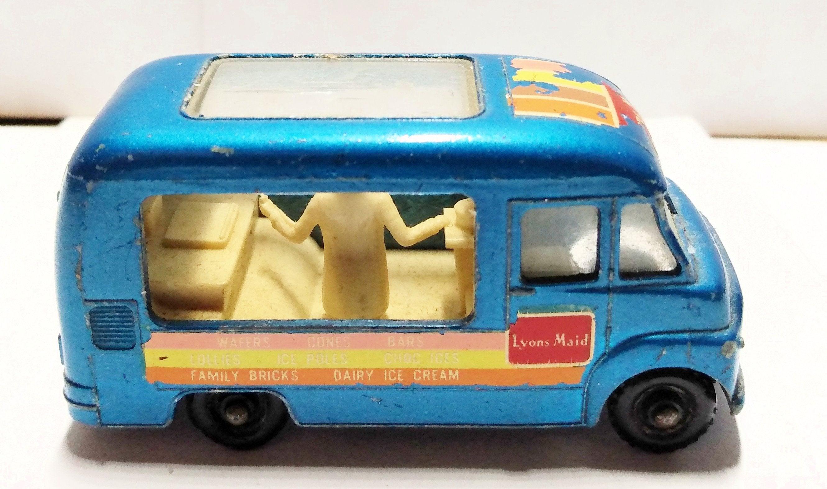 Lesney Matchbox 47 Commer Ice Cream Van Lyons Maid 1963