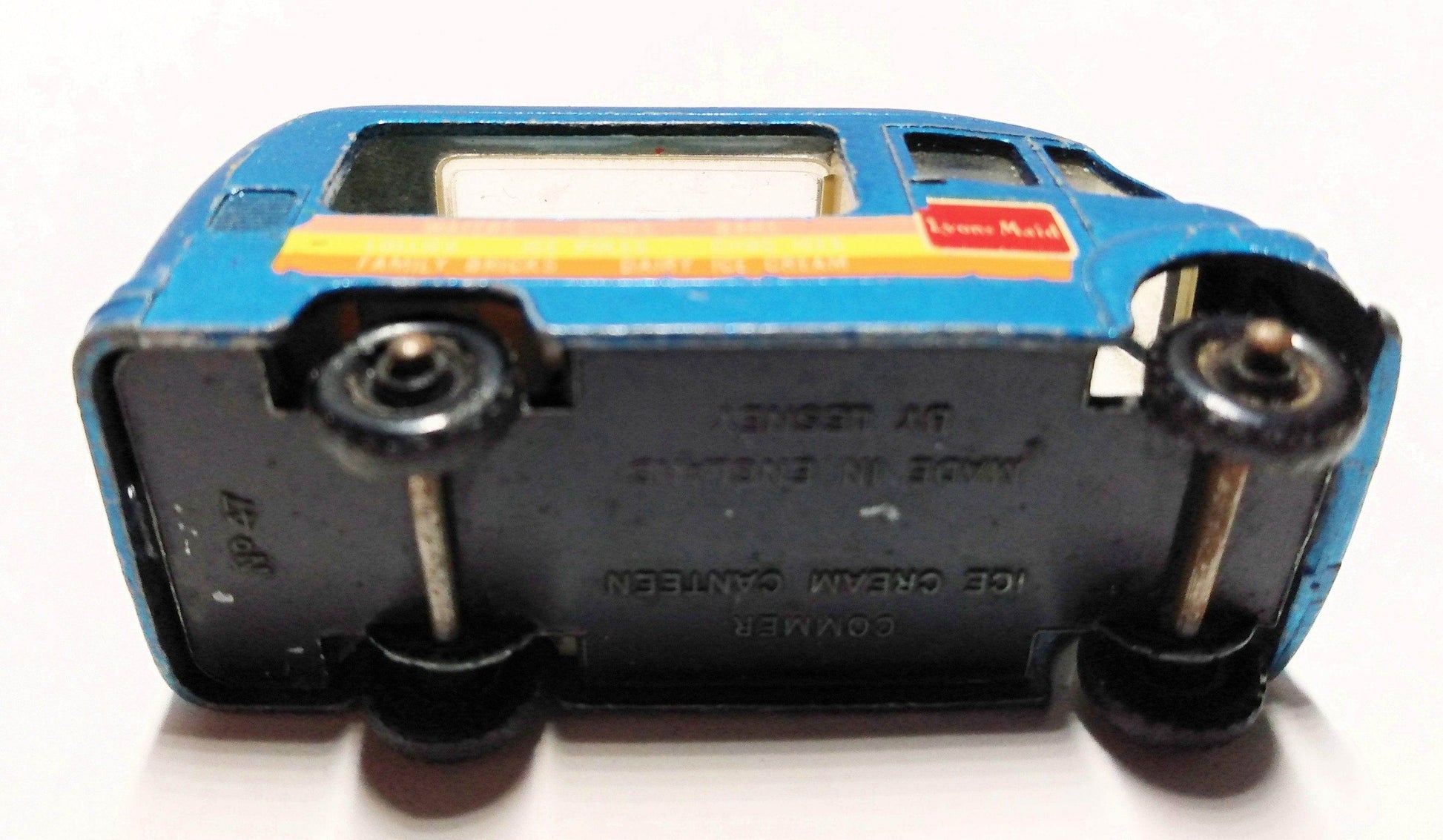 Lesney Matchbox 47 Commer Ice Cream Van Lyons Maid 1963 England - TulipStuff