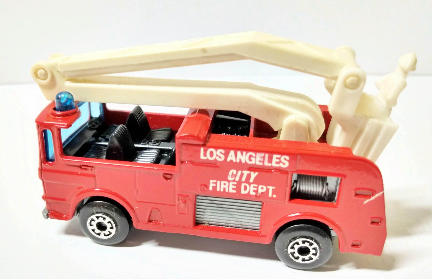 Matchbox 63 Snorkel Fire Truck Los Angeles Fire Dept 1981 England - TulipStuff