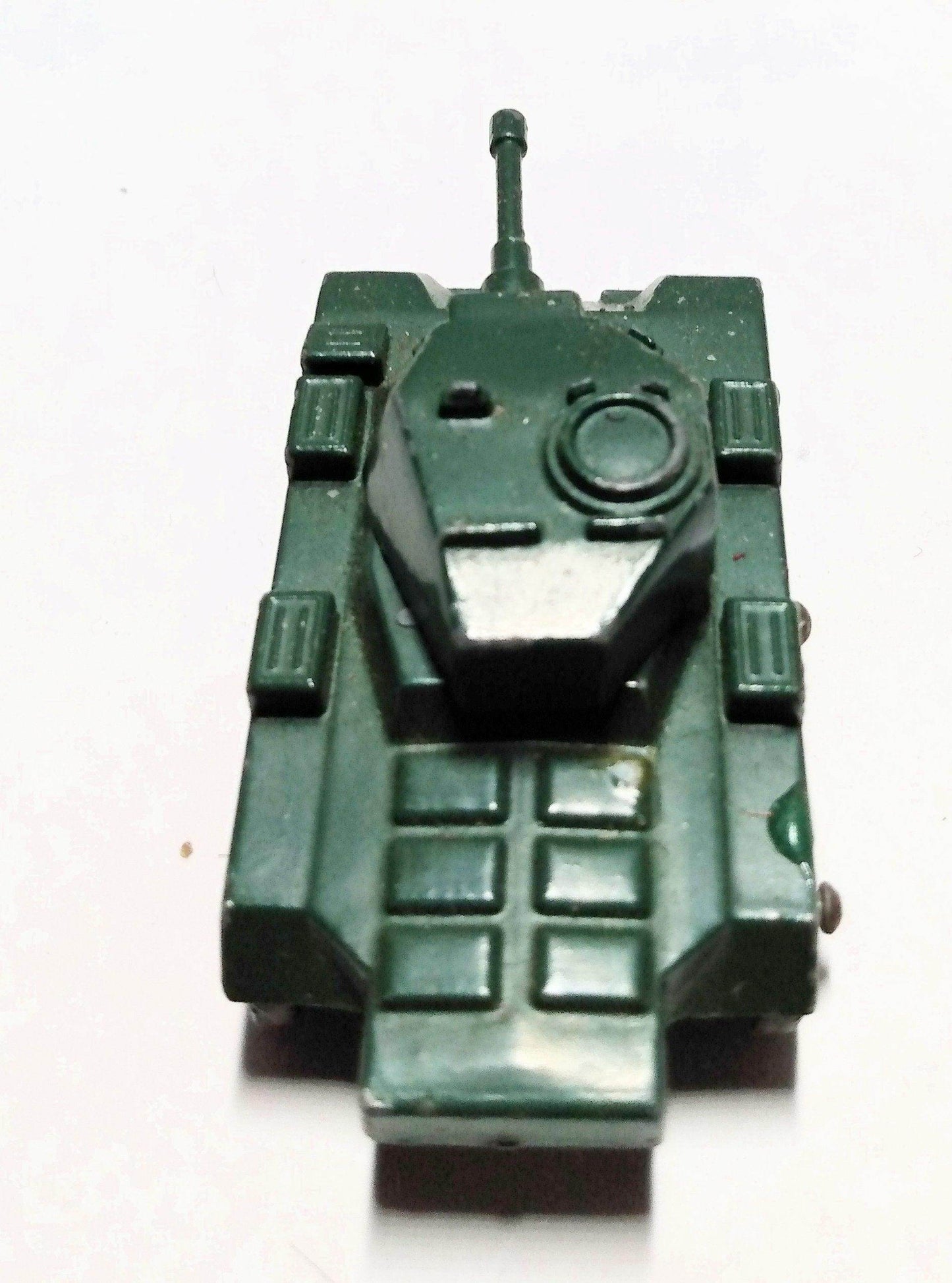 Lesney Matchbox No. 67 Saladin Armoured Car Army Tank England 1959 - TulipStuff