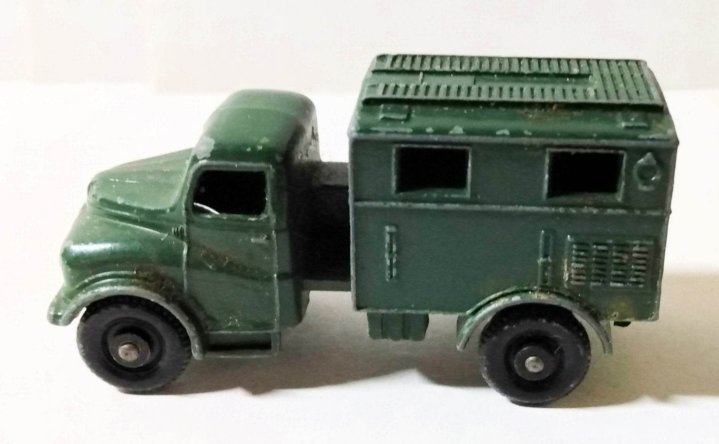 Lesney Matchbox No. 68 Austin Mk 2 Radio Truck Army England 1959 - TulipStuff