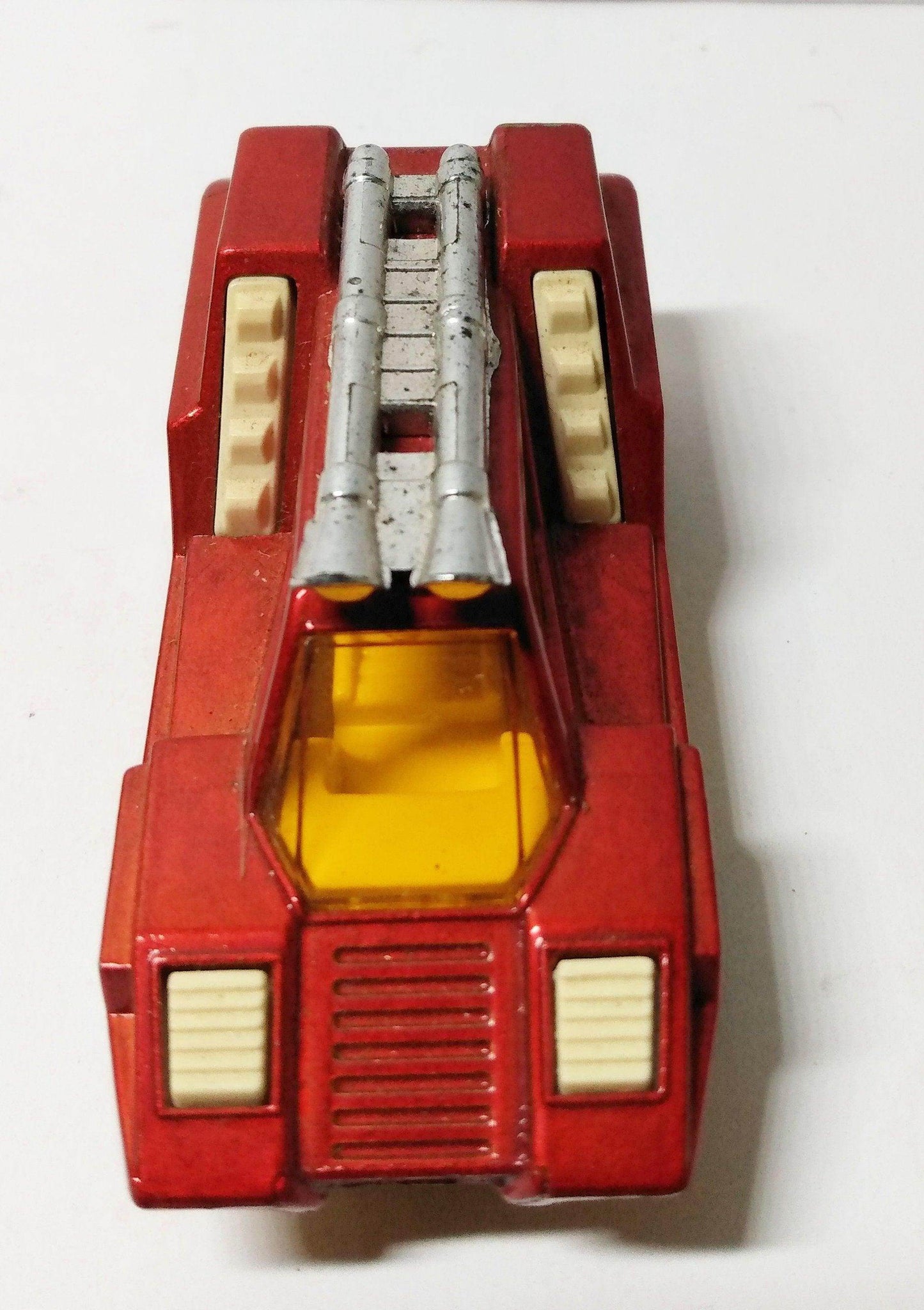Lesney Matchbox 68 Cosmobile Superfast England 1978 Red - TulipStuff