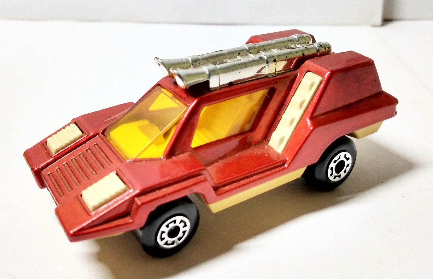 Lesney Matchbox 68 Cosmobile Superfast England 1978 Red - TulipStuff