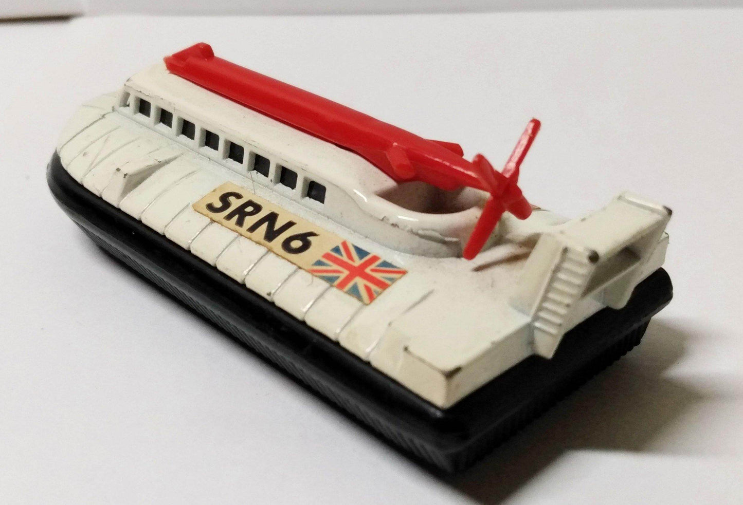 Lesney Matchbox No. 72 SRN6 Hovercraft Superfast England 1972 - TulipStuff