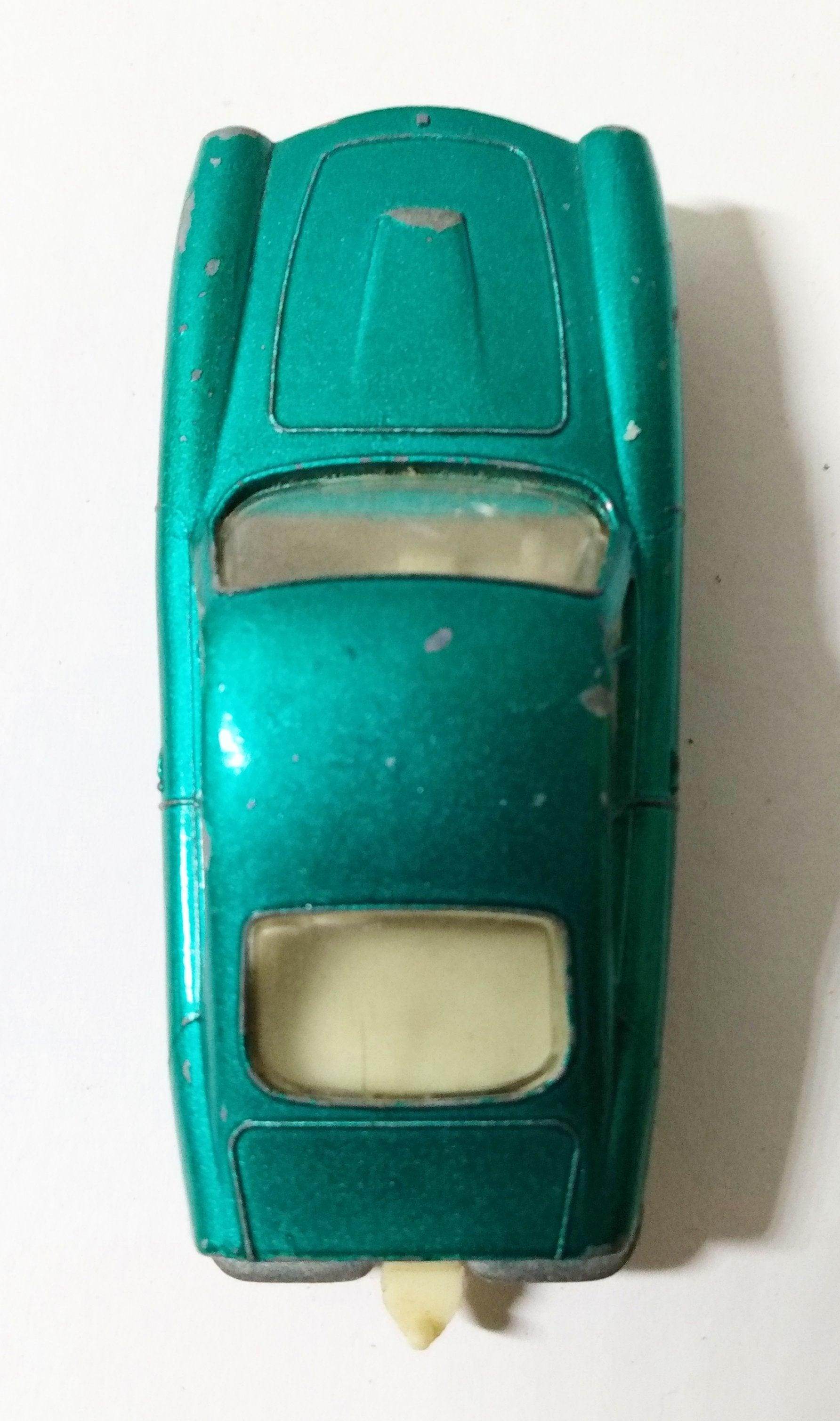 Lesney Matchbox no. 75 Ferrari Berlinetta Wire Wheels Made in England 1965 - TulipStuff